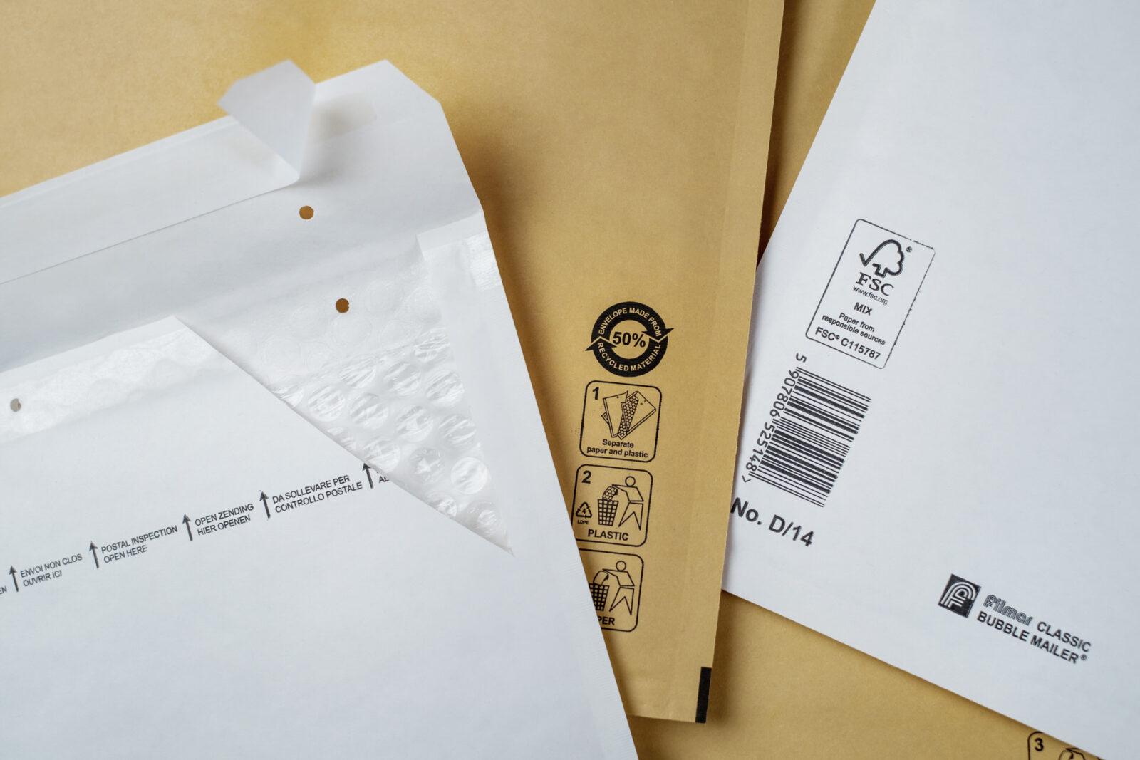 Bubble Mailers et enveloppes matelassées